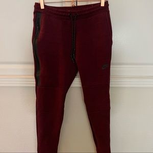 Nike joggers size Medium